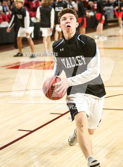 Thumbnail 2 in Paradise Valley vs. Deer Valley (AIA 5A Semifinal) photogallery.