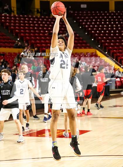 Thumbnail 1 in Paradise Valley vs. Deer Valley (AIA 5A Semifinal) photogallery.