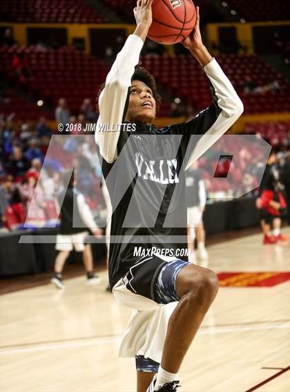 Thumbnail 1 in Paradise Valley vs. Deer Valley (AIA 5A Semifinal) photogallery.