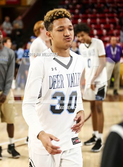 Thumbnail 2 in Paradise Valley vs. Deer Valley (AIA 5A Semifinal) photogallery.