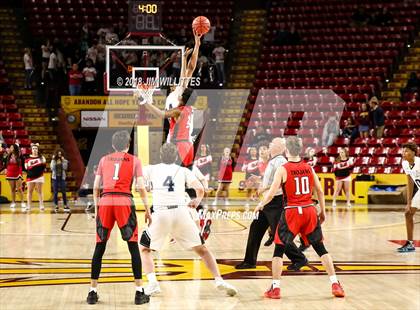 Thumbnail 2 in Paradise Valley vs. Deer Valley (AIA 5A Semifinal) photogallery.