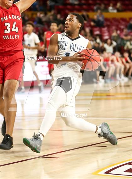 Thumbnail 2 in Paradise Valley vs. Deer Valley (AIA 5A Semifinal) photogallery.