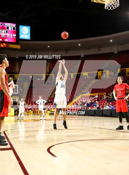 Thumbnail 2 in Paradise Valley vs. Deer Valley (AIA 5A Semifinal) photogallery.