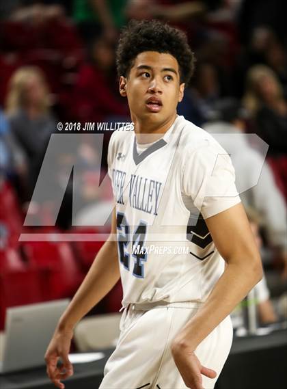Thumbnail 2 in Paradise Valley vs. Deer Valley (AIA 5A Semifinal) photogallery.