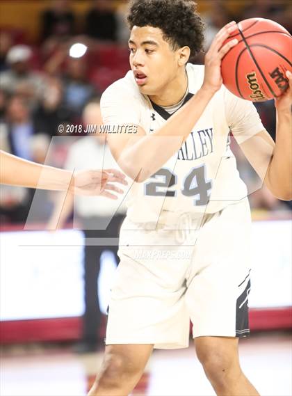 Thumbnail 1 in Paradise Valley vs. Deer Valley (AIA 5A Semifinal) photogallery.