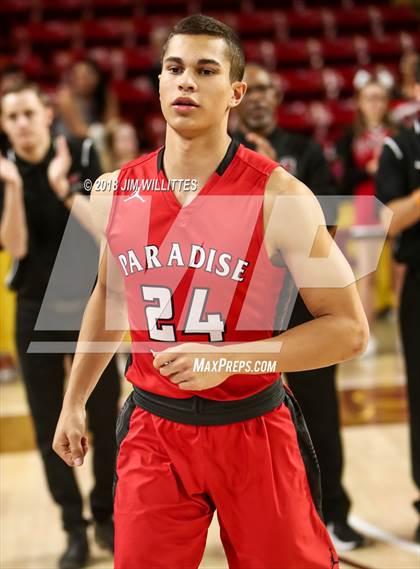 Thumbnail 3 in Paradise Valley vs. Deer Valley (AIA 5A Semifinal) photogallery.