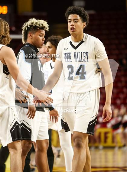 Thumbnail 2 in Paradise Valley vs. Deer Valley (AIA 5A Semifinal) photogallery.