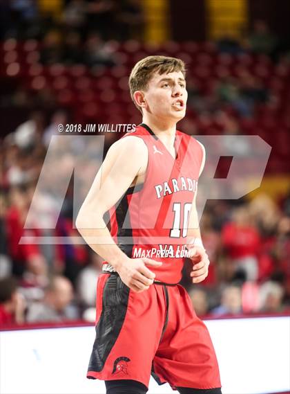 Thumbnail 3 in Paradise Valley vs. Deer Valley (AIA 5A Semifinal) photogallery.