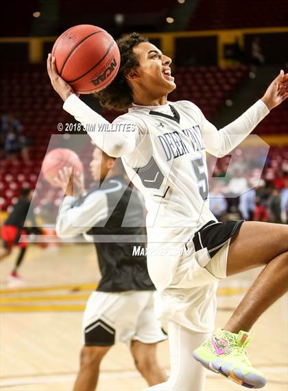 Thumbnail 1 in Paradise Valley vs. Deer Valley (AIA 5A Semifinal) photogallery.