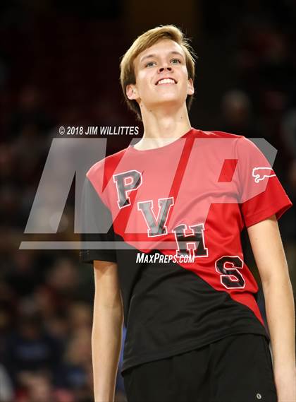 Thumbnail 2 in Paradise Valley vs. Deer Valley (AIA 5A Semifinal) photogallery.