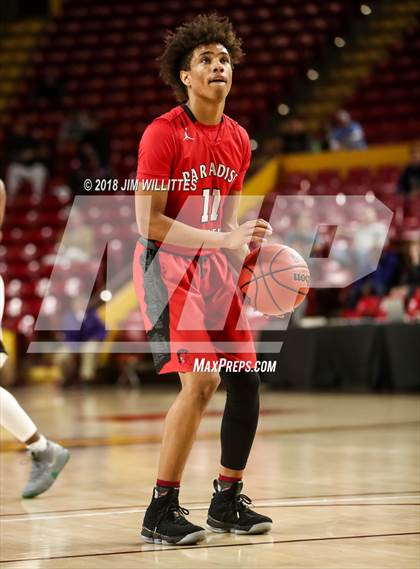 Thumbnail 3 in Paradise Valley vs. Deer Valley (AIA 5A Semifinal) photogallery.