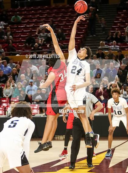 Thumbnail 1 in Paradise Valley vs. Deer Valley (AIA 5A Semifinal) photogallery.