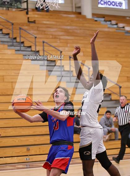 Thumbnail 3 in Prairie View vs. Cherry Creek photogallery.