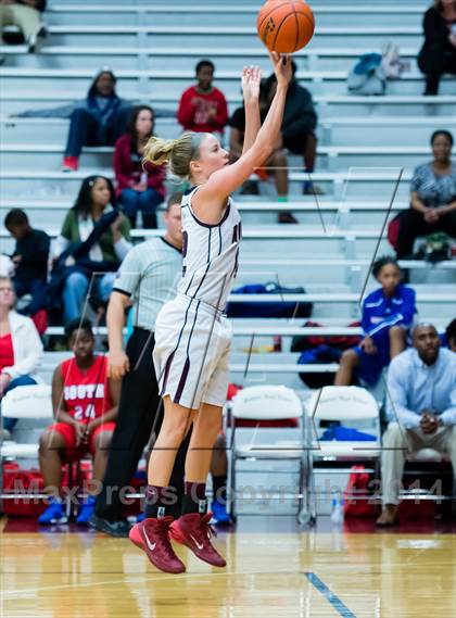 Thumbnail 1 in South Garland vs Rowlett photogallery.