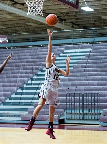 Thumbnail 1 in South Garland vs Rowlett photogallery.