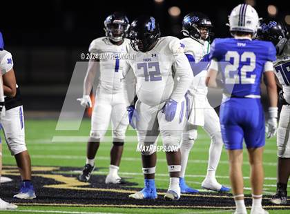 Thumbnail 2 in Trinity Leadership @ Gunter (UIL Football 3A Division 2 Region 2 Bi-District) photogallery.