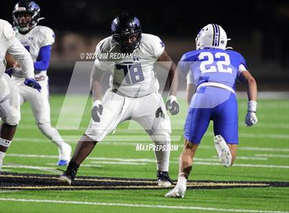 Thumbnail 3 in Trinity Leadership @ Gunter (UIL Football 3A Division 2 Region 2 Bi-District) photogallery.