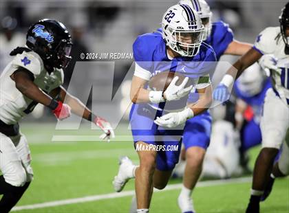 Thumbnail 3 in Trinity Leadership @ Gunter (UIL Football 3A Division 2 Region 2 Bi-District) photogallery.