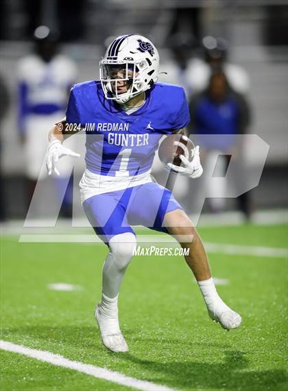 Thumbnail 3 in Trinity Leadership @ Gunter (UIL Football 3A Division 2 Region 2 Bi-District) photogallery.