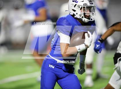 Thumbnail 1 in Trinity Leadership @ Gunter (UIL Football 3A Division 2 Region 2 Bi-District) photogallery.