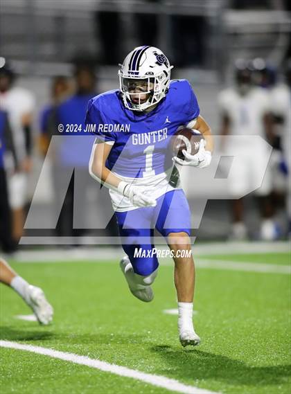 Thumbnail 1 in Trinity Leadership @ Gunter (UIL Football 3A Division 2 Region 2 Bi-District) photogallery.