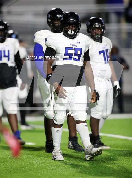 Thumbnail 1 in Trinity Leadership @ Gunter (UIL Football 3A Division 2 Region 2 Bi-District) photogallery.