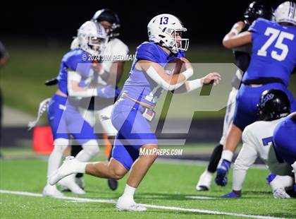 Thumbnail 3 in Trinity Leadership @ Gunter (UIL Football 3A Division 2 Region 2 Bi-District) photogallery.