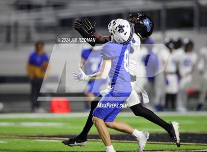 Thumbnail 2 in Trinity Leadership @ Gunter (UIL Football 3A Division 2 Region 2 Bi-District) photogallery.