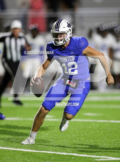 Thumbnail 1 in Trinity Leadership @ Gunter (UIL Football 3A Division 2 Region 2 Bi-District) photogallery.