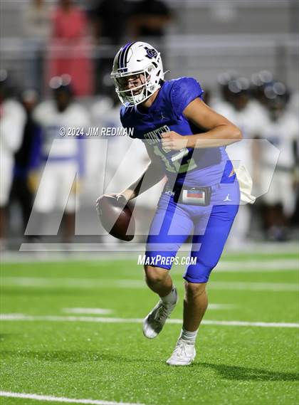Thumbnail 1 in Trinity Leadership @ Gunter (UIL Football 3A Division 2 Region 2 Bi-District) photogallery.