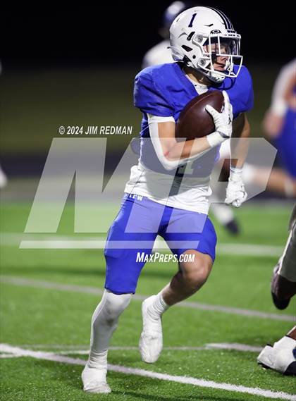 Thumbnail 1 in Trinity Leadership @ Gunter (UIL Football 3A Division 2 Region 2 Bi-District) photogallery.