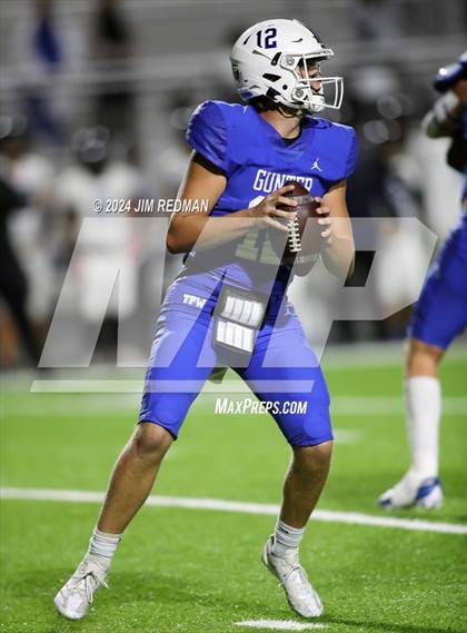 Thumbnail 1 in Trinity Leadership @ Gunter (UIL Football 3A Division 2 Region 2 Bi-District) photogallery.
