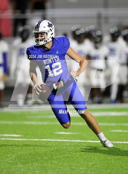 Thumbnail 2 in Trinity Leadership @ Gunter (UIL Football 3A Division 2 Region 2 Bi-District) photogallery.