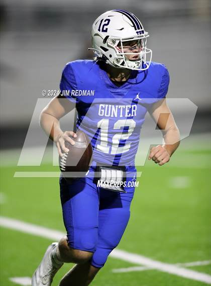 Thumbnail 1 in Trinity Leadership @ Gunter (UIL Football 3A Division 2 Region 2 Bi-District) photogallery.