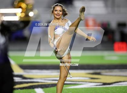 Thumbnail 1 in Trinity Leadership @ Gunter (UIL Football 3A Division 2 Region 2 Bi-District) photogallery.
