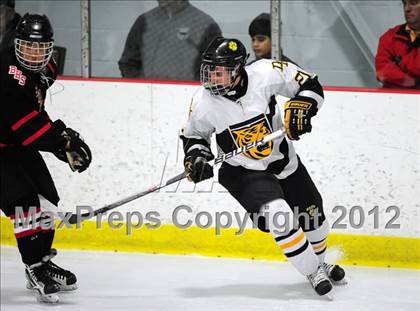 Thumbnail 2 in Branford vs. Hand (CIAC Division II Quarterfinal) photogallery.