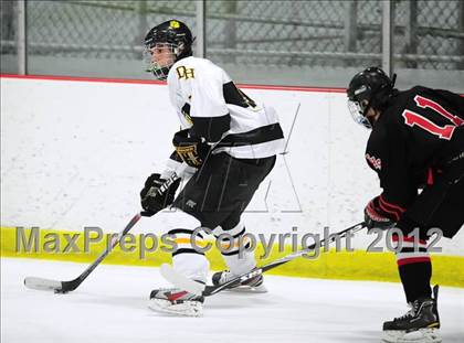Thumbnail 2 in Branford vs. Hand (CIAC Division II Quarterfinal) photogallery.