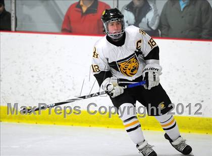 Thumbnail 3 in Branford vs. Hand (CIAC Division II Quarterfinal) photogallery.
