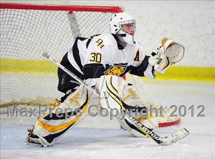 Thumbnail 3 in Branford vs. Hand (CIAC Division II Quarterfinal) photogallery.