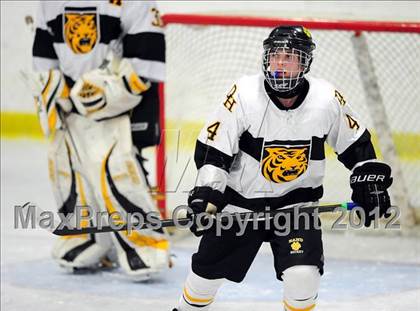 Thumbnail 2 in Branford vs. Hand (CIAC Division II Quarterfinal) photogallery.