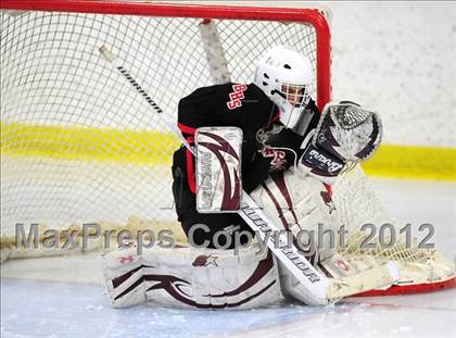 Thumbnail 2 in Branford vs. Hand (CIAC Division II Quarterfinal) photogallery.