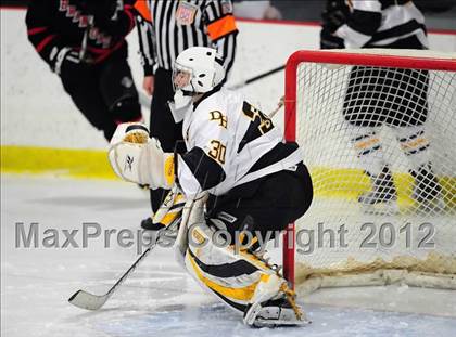 Thumbnail 3 in Branford vs. Hand (CIAC Division II Quarterfinal) photogallery.