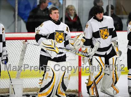 Thumbnail 2 in Branford vs. Hand (CIAC Division II Quarterfinal) photogallery.