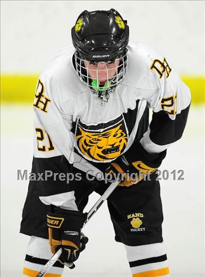 Thumbnail 3 in Branford vs. Hand (CIAC Division II Quarterfinal) photogallery.