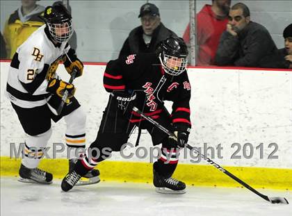 Thumbnail 2 in Branford vs. Hand (CIAC Division II Quarterfinal) photogallery.