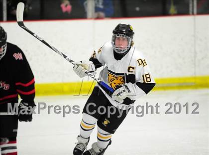 Thumbnail 3 in Branford vs. Hand (CIAC Division II Quarterfinal) photogallery.