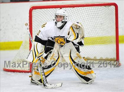 Thumbnail 1 in Branford vs. Hand (CIAC Division II Quarterfinal) photogallery.