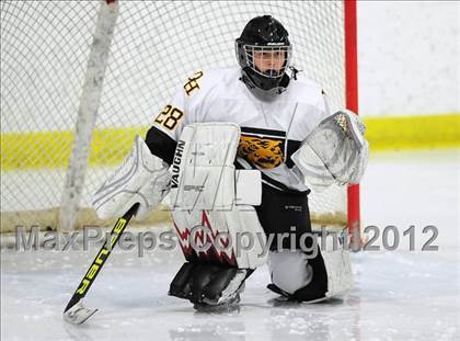 Thumbnail 3 in Branford vs. Hand (CIAC Division II Quarterfinal) photogallery.