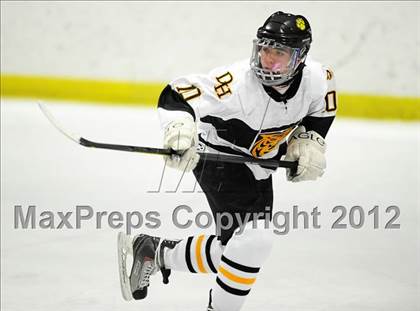 Thumbnail 1 in Branford vs. Hand (CIAC Division II Quarterfinal) photogallery.