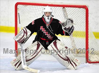 Thumbnail 2 in Branford vs. Hand (CIAC Division II Quarterfinal) photogallery.